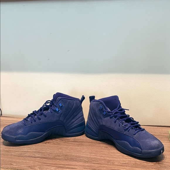 Air Jordan 12 Retro 'Deep Royal' - Picture 9 of 12